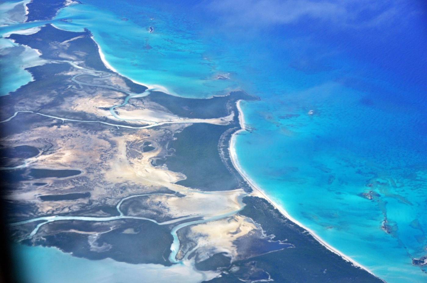 Aerial view of Shroud Cay tidal creeks and sandbars beside the Exuma Sound